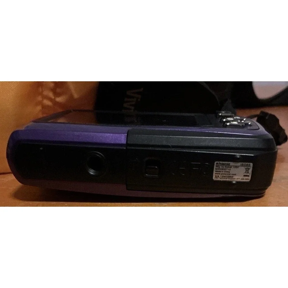 Polaroid iS085 Dual LCD Digital Camera 16.0‎ Megapixel Purple With Bag Tested